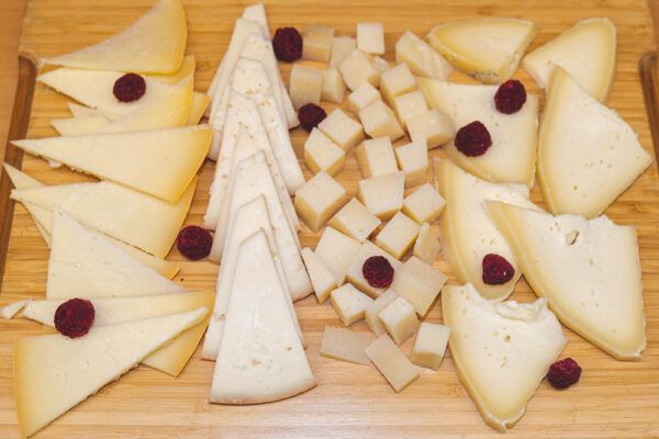 Plats preparat de d'assortitiment de formatges nacionals (2p)